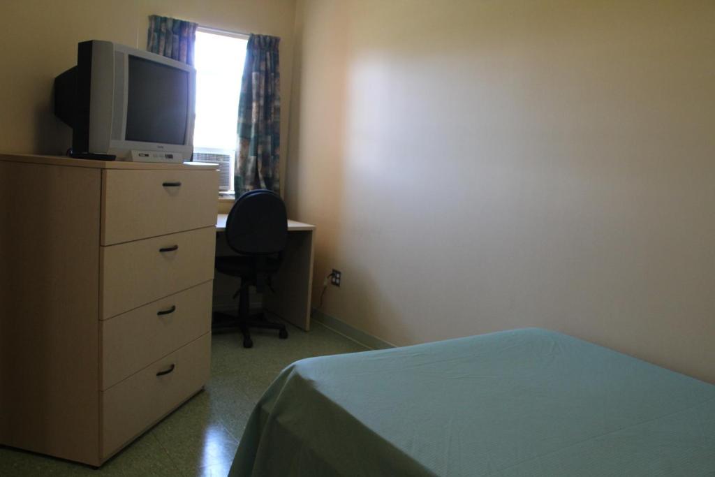 Glendenning Hall At Holland College Charlottetown Room photo